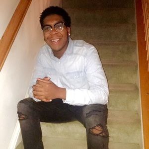 Meet your Posher, Wesley